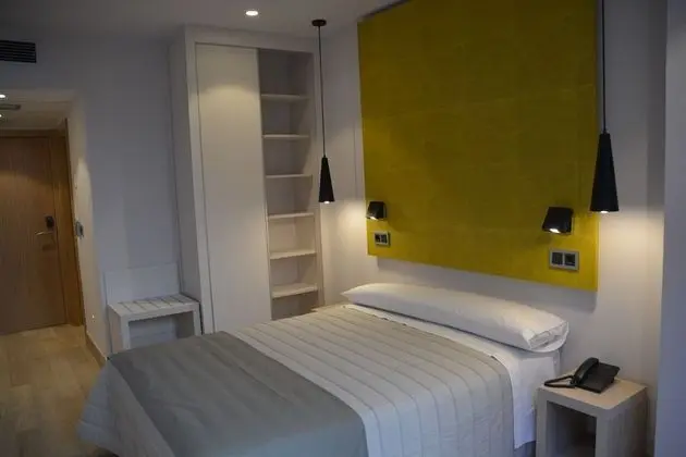 Tek Büyük Yataklı Oda, Şehir Manzaralı