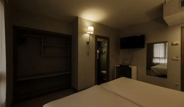 İki Ayrı Yataklı Oda