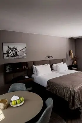 Comfort Tek Büyük Yataklı Oda