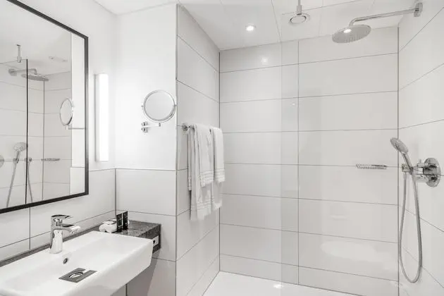 Deluxe Üç Kişilik Oda, Kule