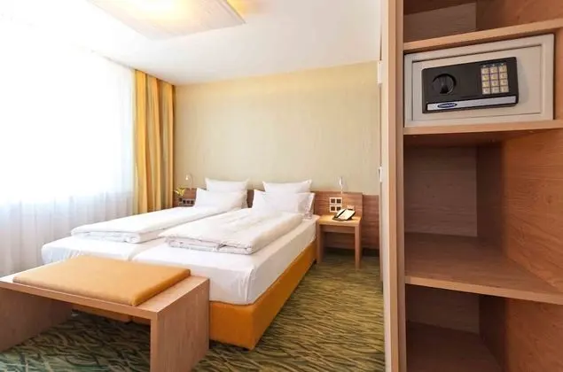 Tek Büyük Yataklı Oda, Sigara İçilmez