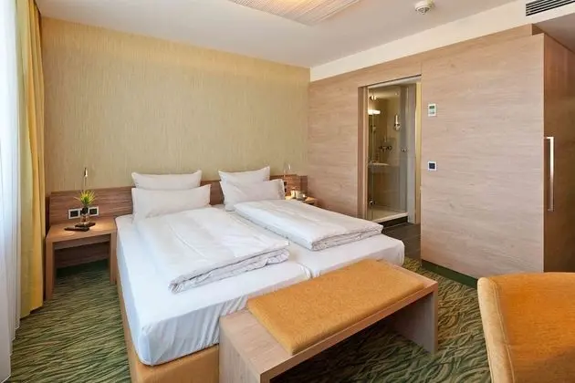 Tek Büyük Yataklı Oda, Sigara İçilmez