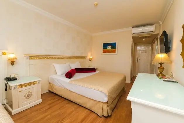 Standard Oda Deniz Manzaralı