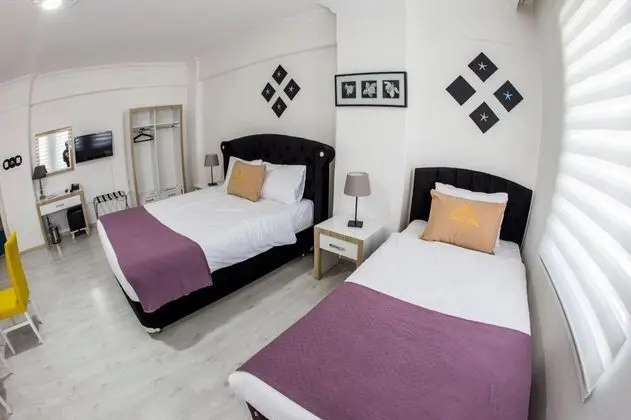 Triple, Şehir Manzaralı
