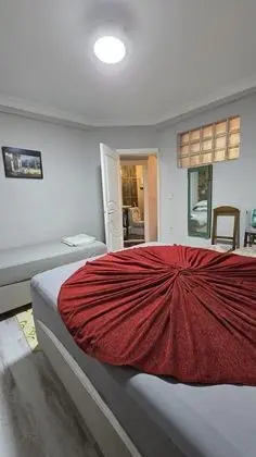 Standart Dört Kişilik Oda No:2