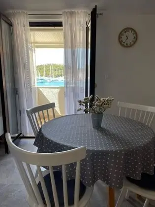 Apart Daire (Bilja - 20 M from the sea - A1(2+1))