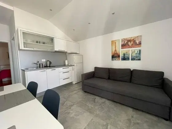 Apart Daire (Bilja - 20 M from the sea - A2(2+1))