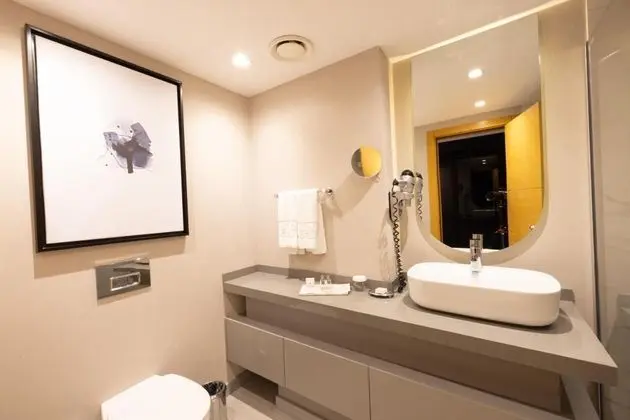 Standart Oda, Şehir Manzaralı