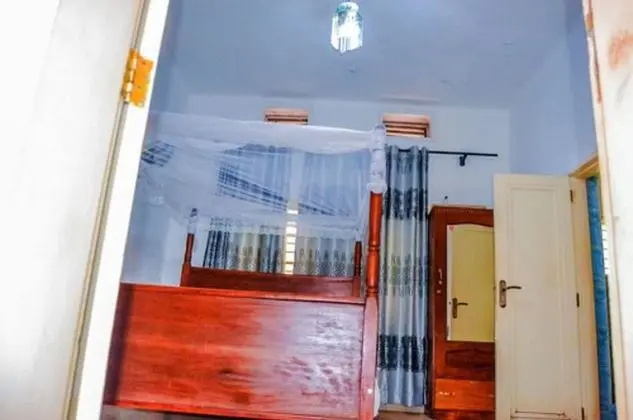 Economy Tek Büyük Yataklı Oda