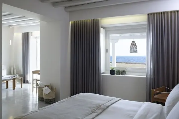 Bill & Coo Coast Suite with pool