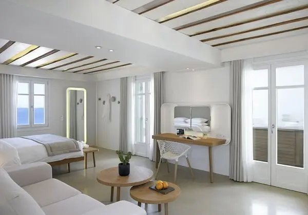 Honeymoon Suite with Jetted Tub