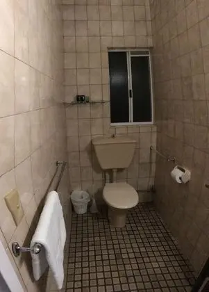 Oda, 1 Büyük (Queen) Boy Yatak