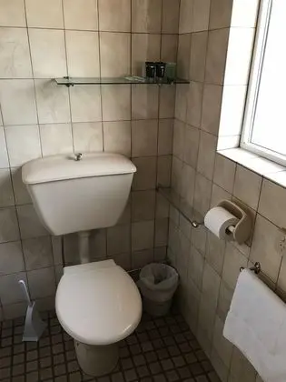 Tek Kişilik Oda, 1 Çift Kişilik Yatak