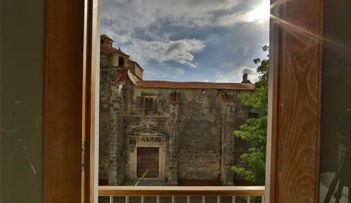 Deluxe Süit, 1 En Büyük (King) Boy Yatak (Cathedral View)