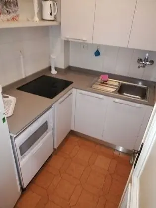 Standard Apart Daire, Özel Banyo, Bahçe Manzaralı (Bilocale via sivori 1)