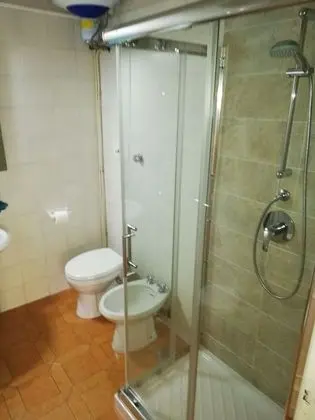 Standard Apart Daire, Özel Banyo, Bahçe Manzaralı (Bilocale via sivori 1)