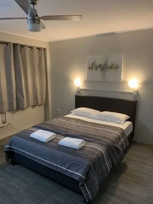 Standard Tek Büyük Yataklı Oda