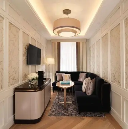 King Grand Deluxe Family Room