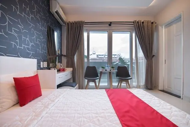 Deluxe Tek Büyük Yataklı Oda