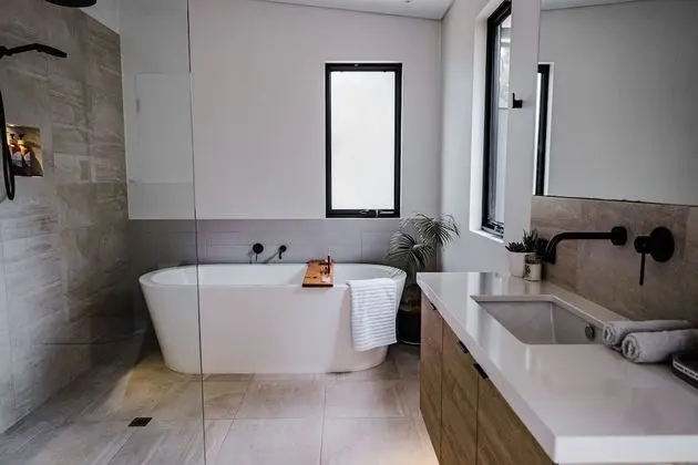 Luxury Villa (One)