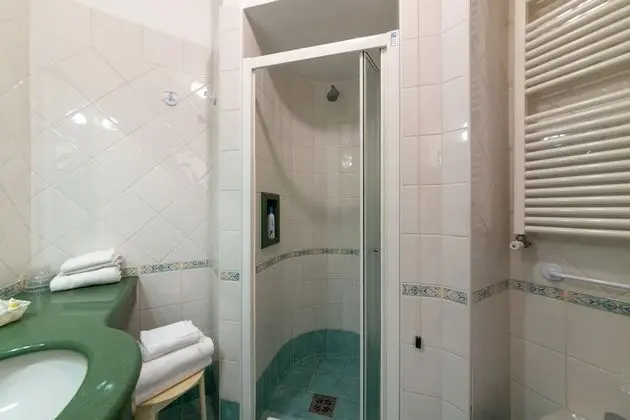 Superior Tek Büyük Yataklı Oda, Balkon, Deniz Manzaralı