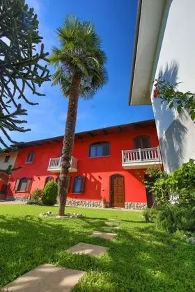 Premium Tek Büyük Yataklı Oda, Bahçe Manzaralı