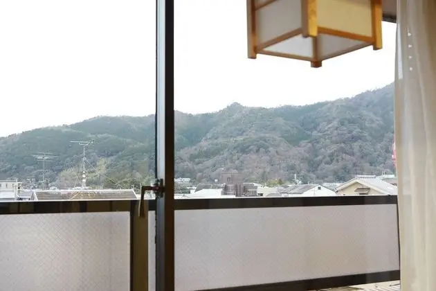 Traditional Oda, Sigara İçilmez, Ortak Banyo (Japanese Style, 4 People)