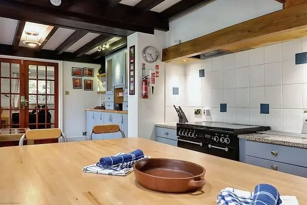 Kır Evi
