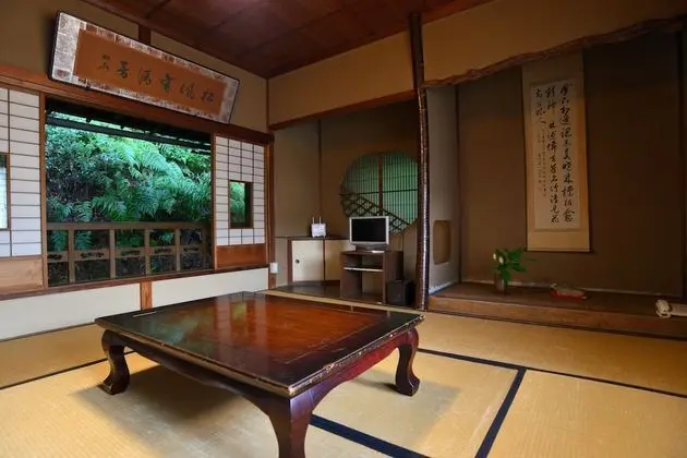 Traditional Oda (Japanese Style, Family)