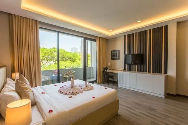 Deluxe Tek Büyük veya İki Ayrı Yataklı Oda, Şehir Manzaralı