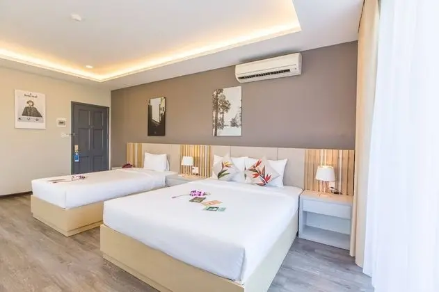 Grand Üç Kişilik Oda, Balkon, Şehir Manzaralı