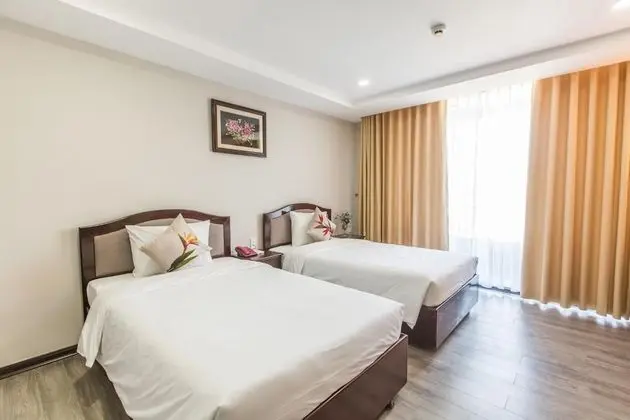 Grand Üç Kişilik Oda, Balkon, Şehir Manzaralı