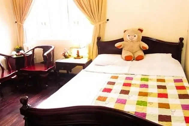 Standard Tek Büyük Yataklı Oda (Shared Balcony)