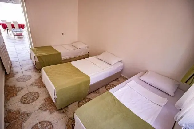 Apart Oda, Nehir Manzaralı, Havuzlu