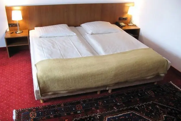 1 Çift ​​kişilik Yatak Standard