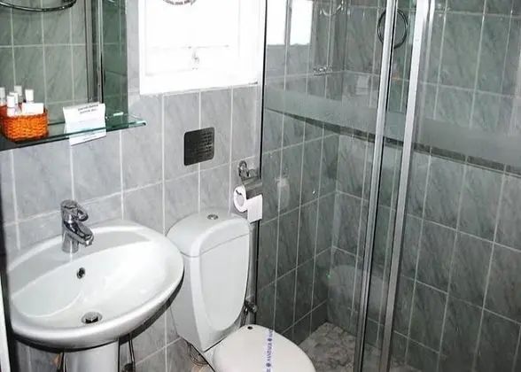 Deluxe Üç Kişilik Oda, Banyolu/Duşlu, Dağ Yamacı