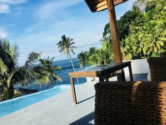 Grand Tiki Villa