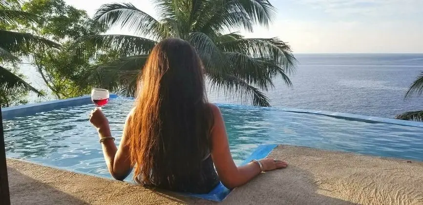 Grand Tiki Villa
