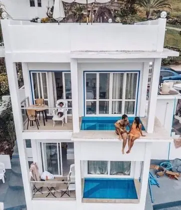 Romantic Oda, 1 Büyük (Queen) Boy Yatak, Kişiye Özel Havuzlu, Okyanus Manzaralı