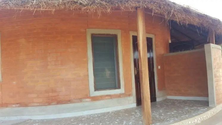 Standard Tek Büyük veya İki Ayrı Yataklı Oda, Bahçe Manzaralı