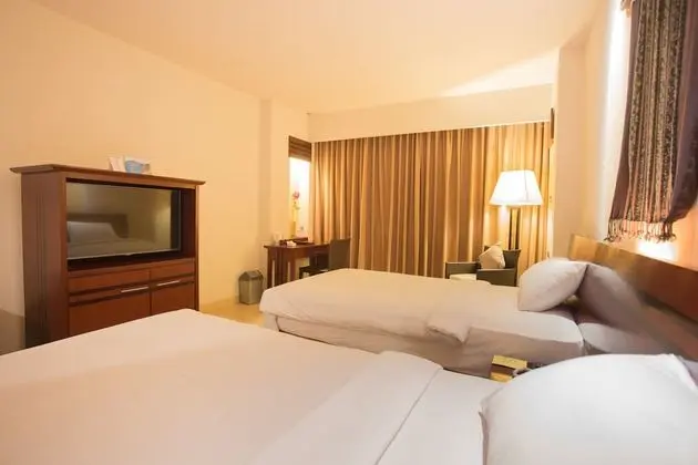 Deluxe Tek Büyük veya İki Ayrı Yataklı Oda