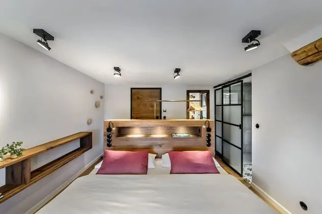 Tek Büyük Yataklı Oda