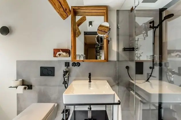 Tek Büyük Yataklı Oda