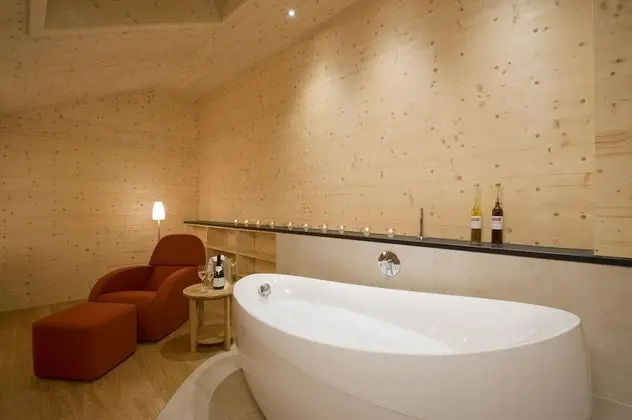 Gallery Tek Büyük Yataklı Oda, Küvet, Dağ Manzaralı