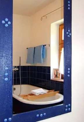Basic Tek Büyük Yataklı Oda