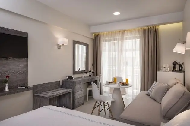 Premium Tek Büyük Yataklı Oda