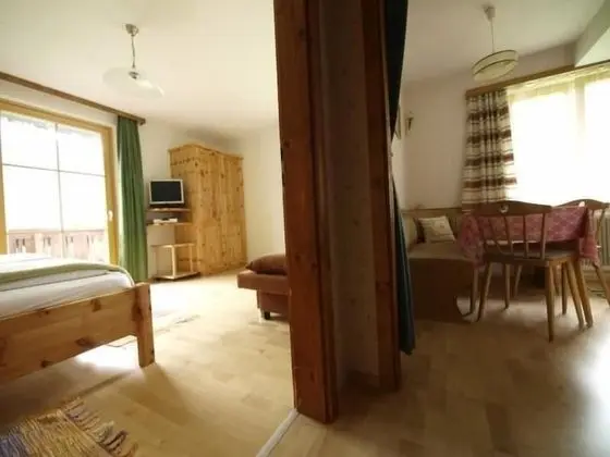 Apart Daire, Balkon (Fichte)