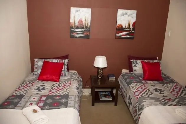 Family Bungalov, Sigara İçilmez