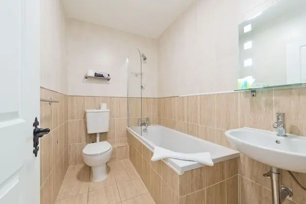 Deluxe Tek Büyük Yataklı Oda, 2 Çift Kişilik Yatak, Mutfak