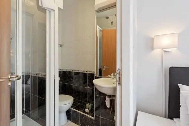 Standard Tek Büyük Yataklı Oda, 2 Yatak Odası, 2 Banyolu, Şehir Manzaralı